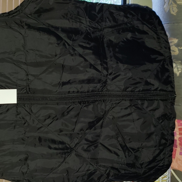 Quilted Vest - Picture 2 of 7